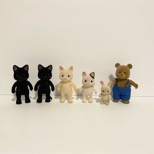 Calico Critters Cat Bunny Bear Family Members Epoch Lot Mom Dad Siblings Figures